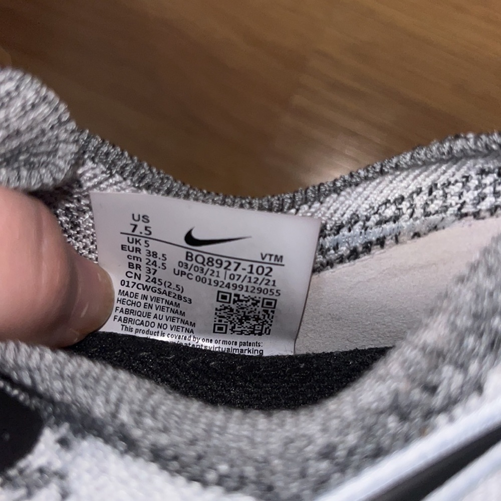 Nike React Shoes - image 3